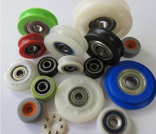 ISO bearing in surgical robot arm